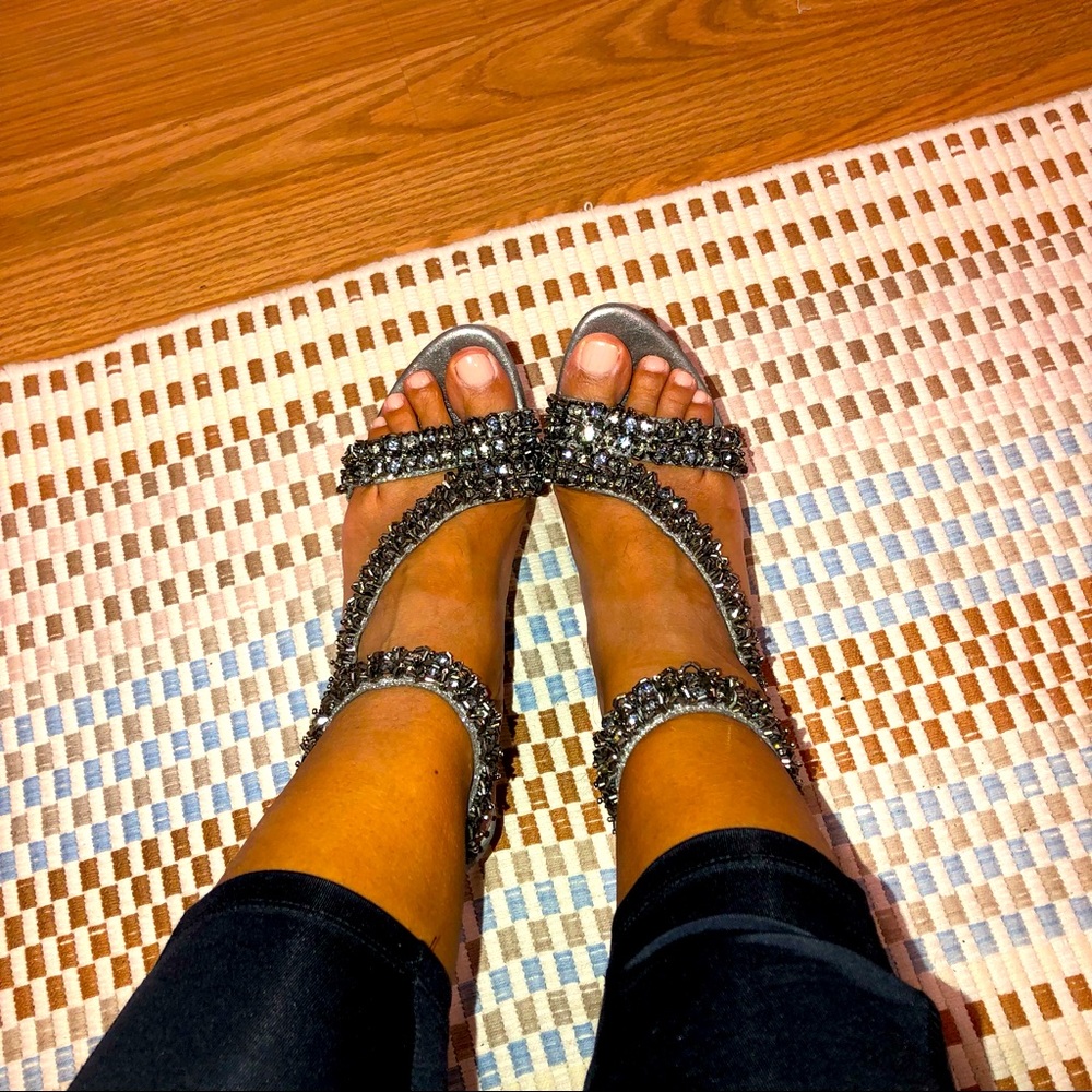 Pelle moda jeweled platform heel